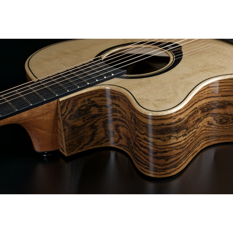 Lefty Auditorium Cutaway Gloss